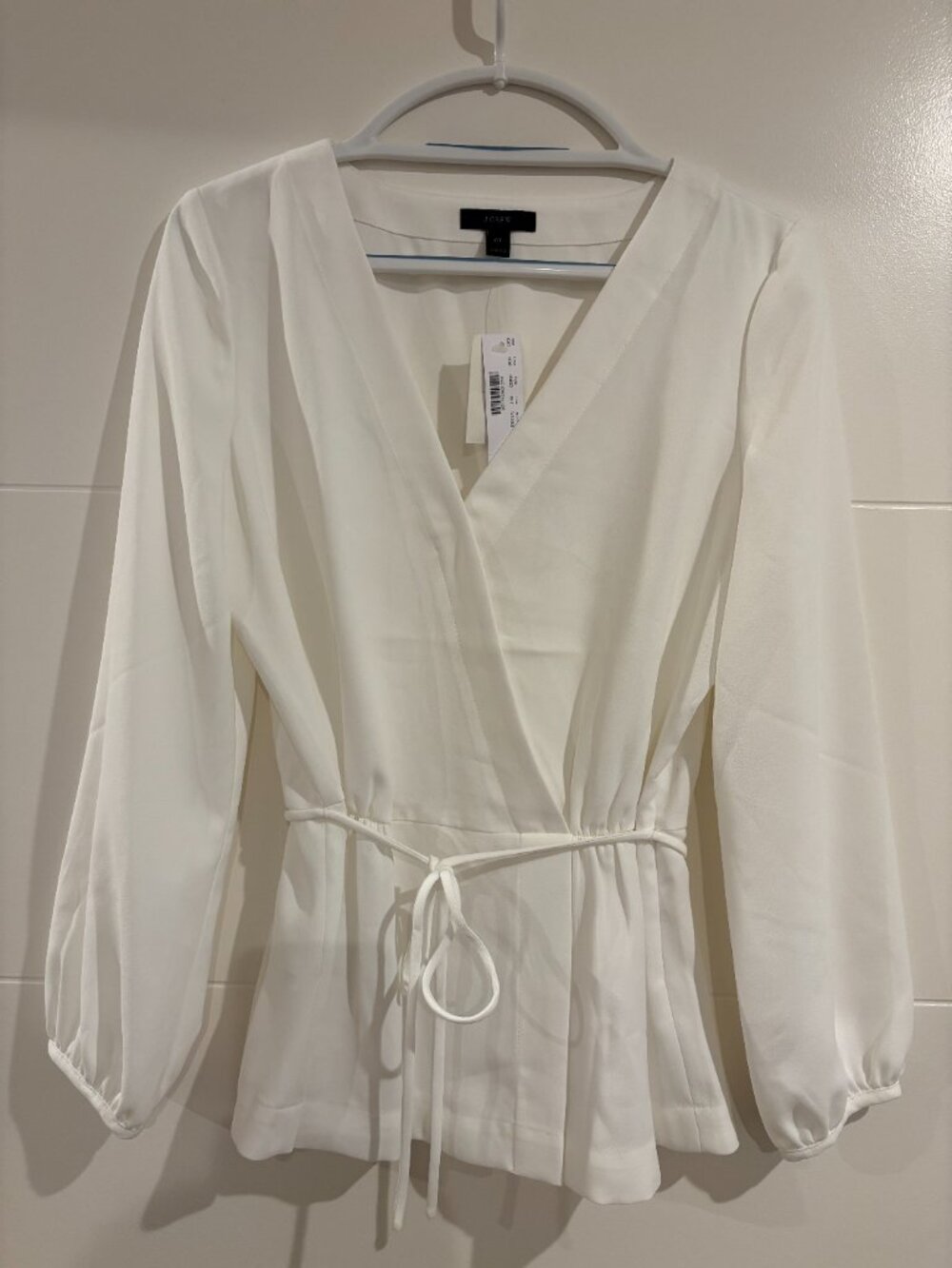 Jcrew drapery crepe faux wrap white side zipper v front blouse size 10T NWT